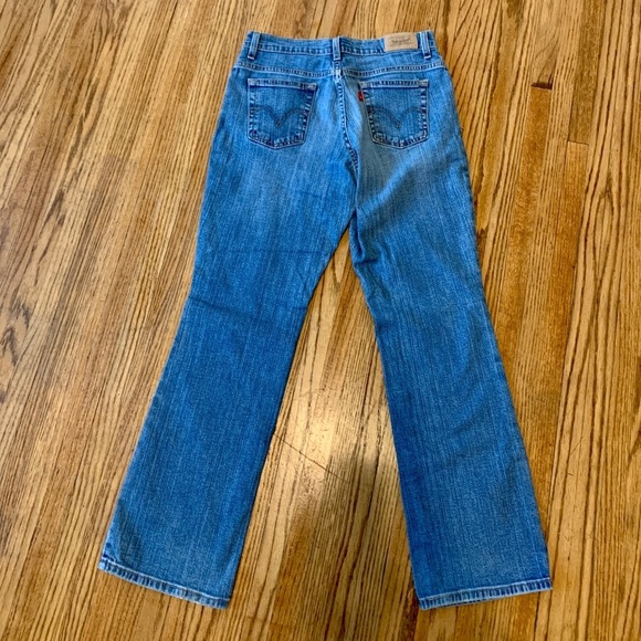 VTG 2000s y2k Levis 550 Relaxed Boot Cut Flare Med Wash Jeans 4 Short Stretch - Picture 6 of 8